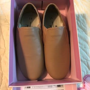 Jazz shoes / ballet shoes